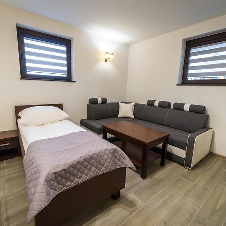 Willa Kormoran - Pokoje I Apartamenty Mikołajki Dış mekan fotoğraf