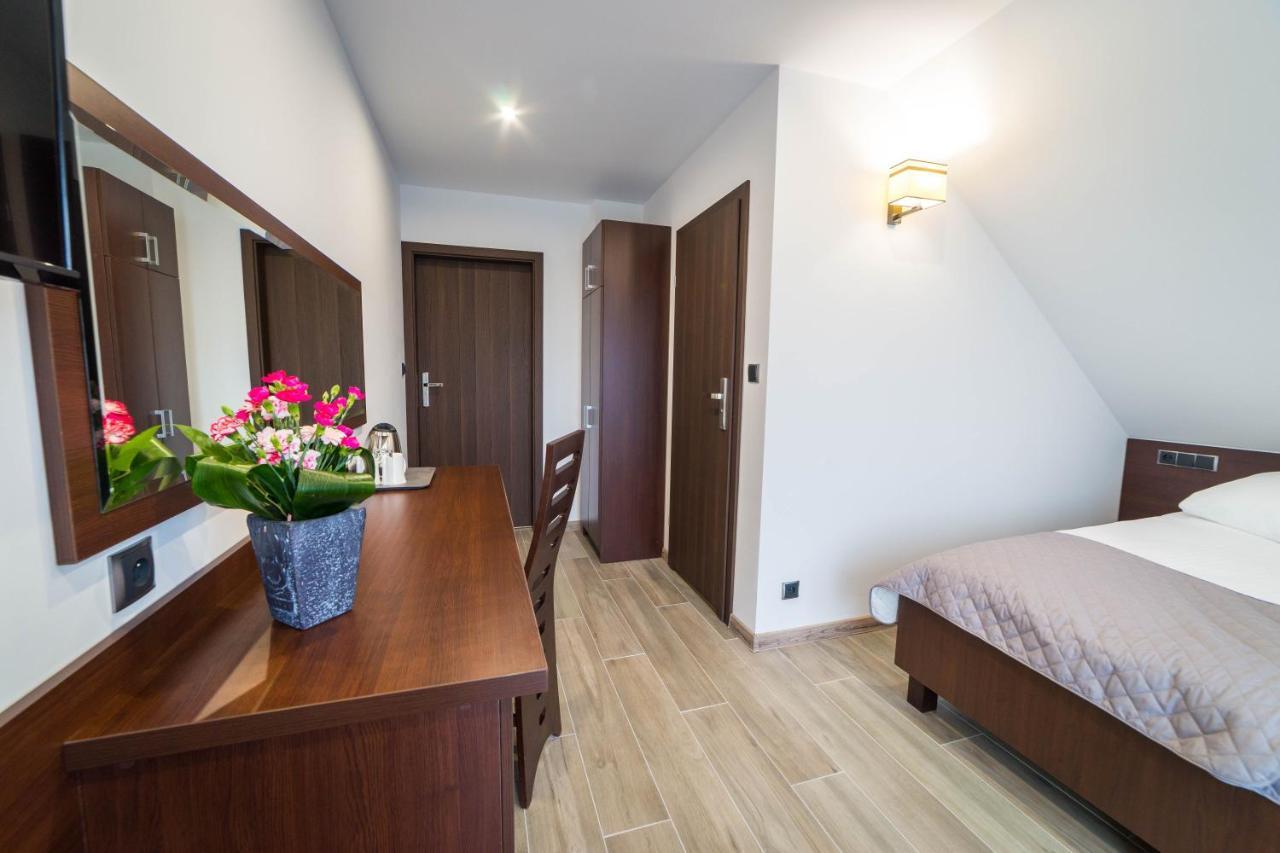 Willa Kormoran - Pokoje I Apartamenty Mikołajki Dış mekan fotoğraf