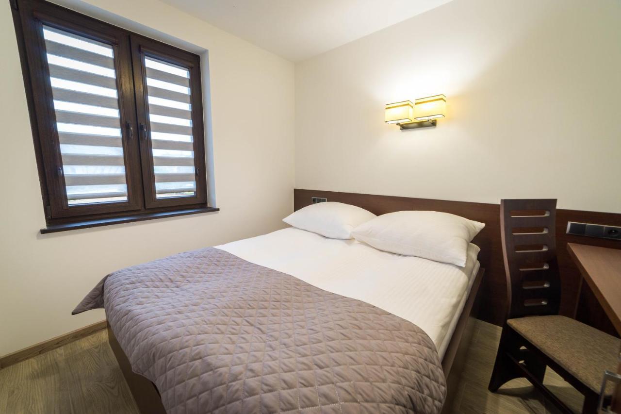 Willa Kormoran - Pokoje I Apartamenty Mikołajki Dış mekan fotoğraf